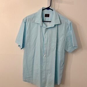 Untuckit short sleeve shirt